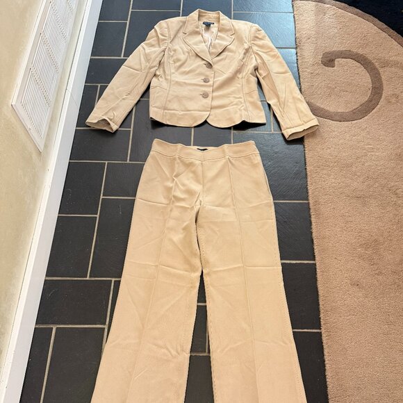 Ann Taylor Pants Suit - Beige - fully lined pants and jacket, 10 Jacket/8 pants - Picture 1 of 15